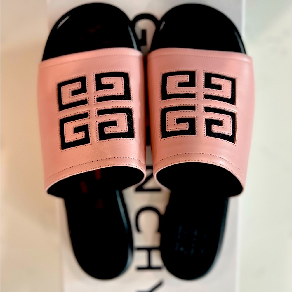 “Slide Into Summer” in these Givenchy 4G Mule Sandals